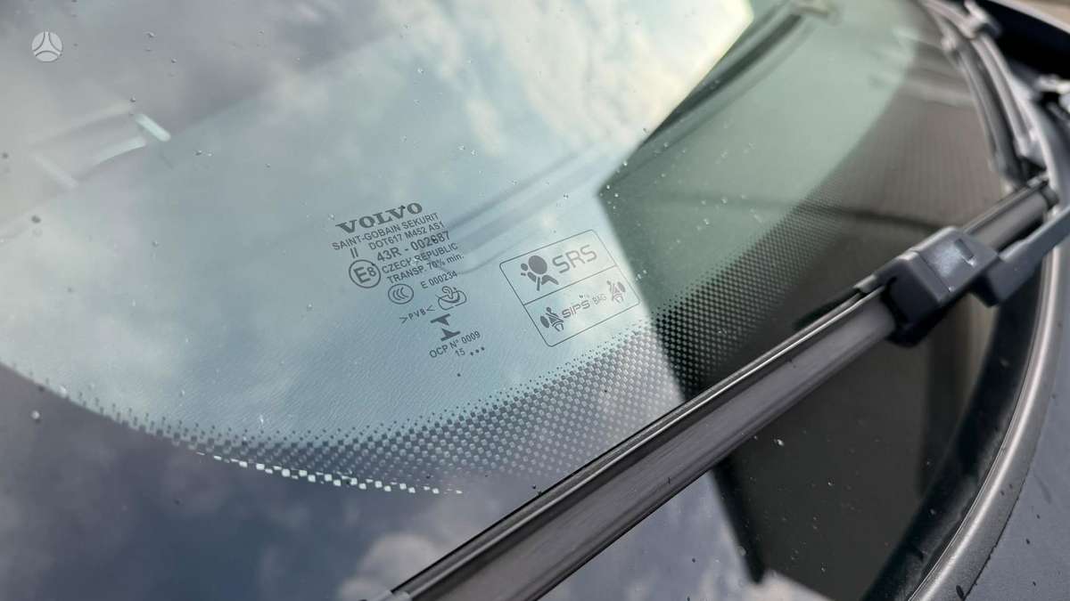 Volvo V70 2015 — фото 10