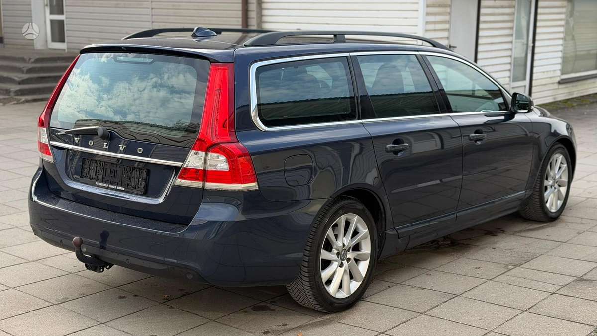 Volvo V70 2015 — двигун 1560 cm³, 116 HP (85kW)
