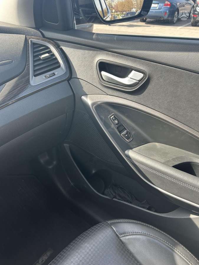 Hyundai Santa 2013 — photo 17