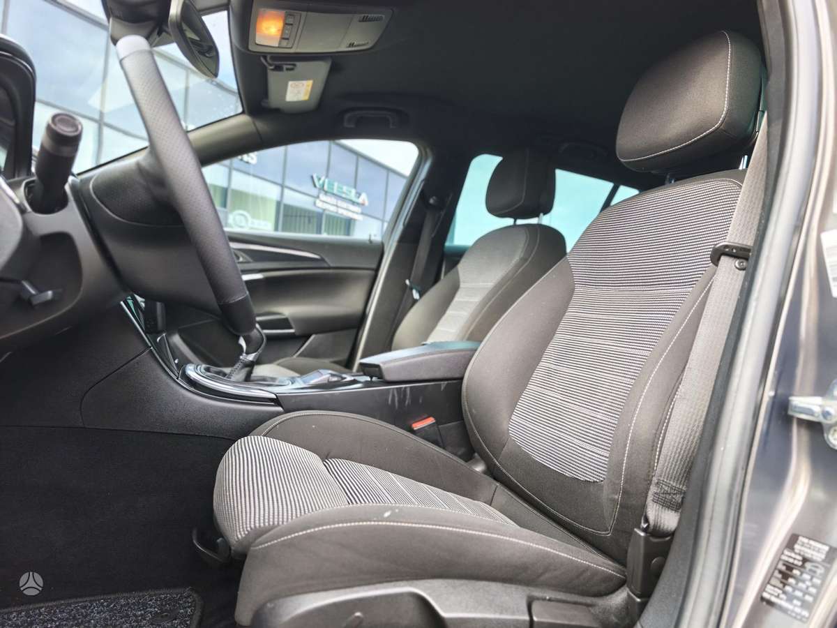 Opel Insignia 2014 — photo 12