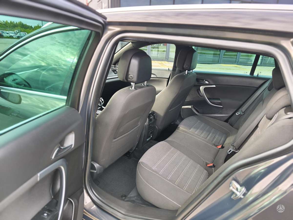 Opel Insignia 2014 — photo 14