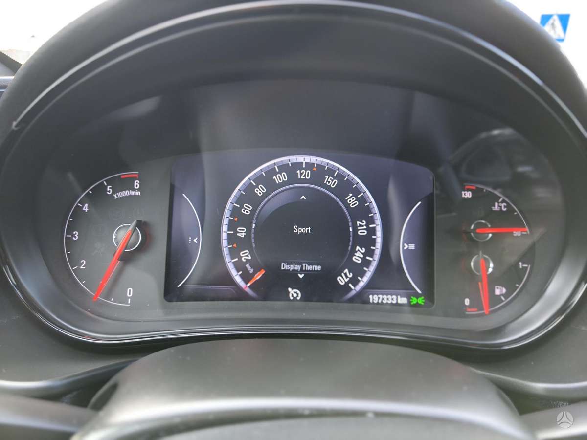 Opel Insignia 2014 — photo 15