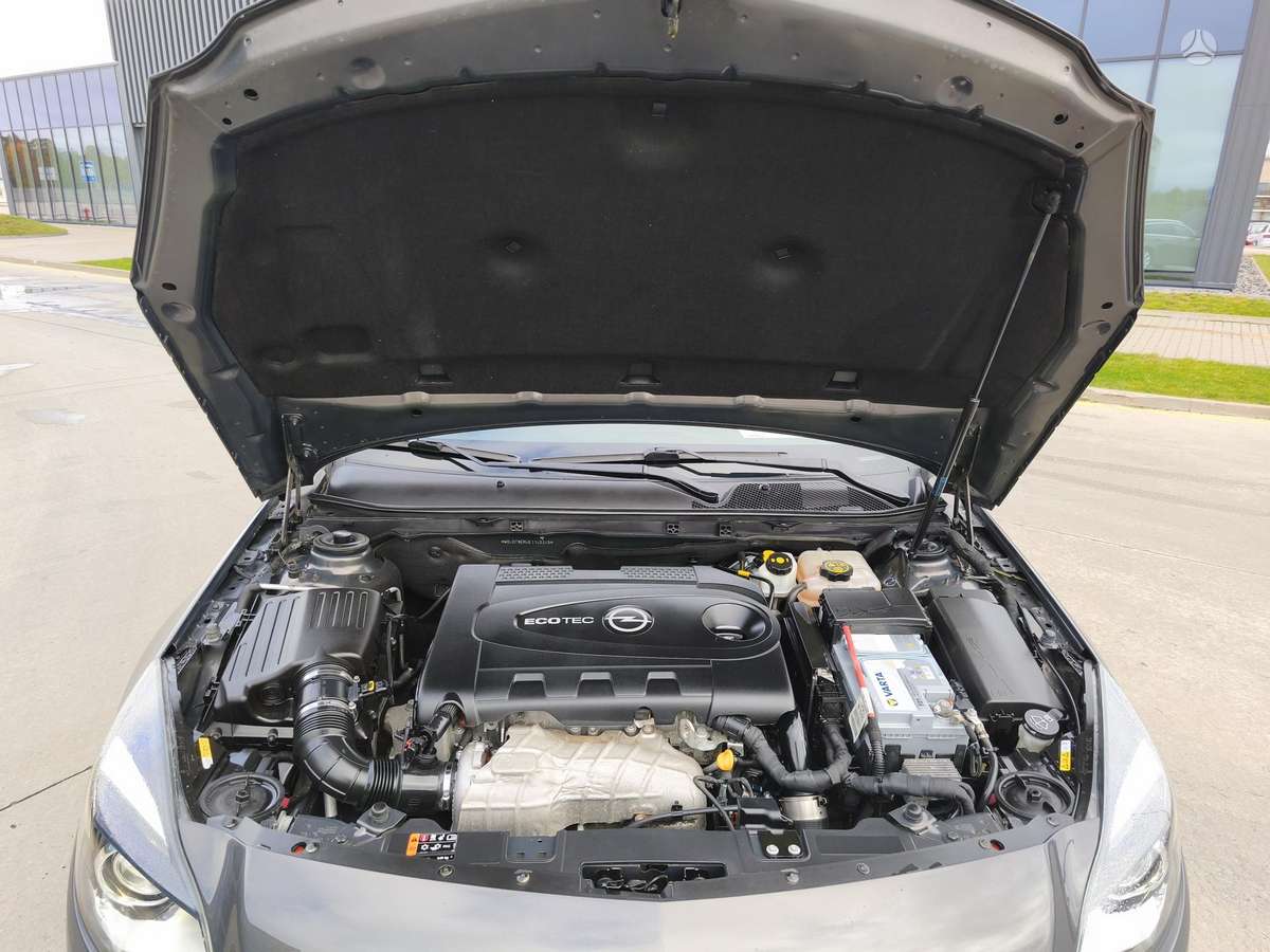Opel Insignia 2014 — photo 20