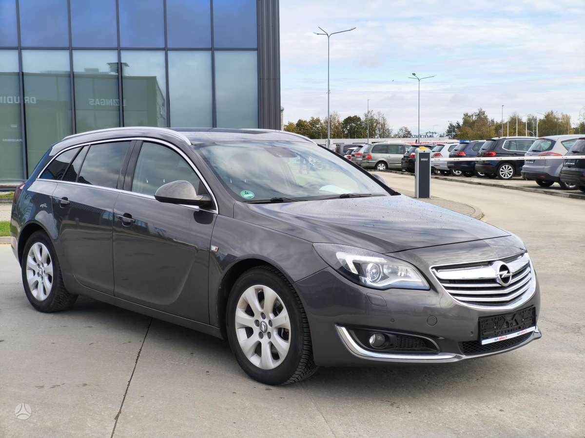 Opel Insignia 2014 — interior