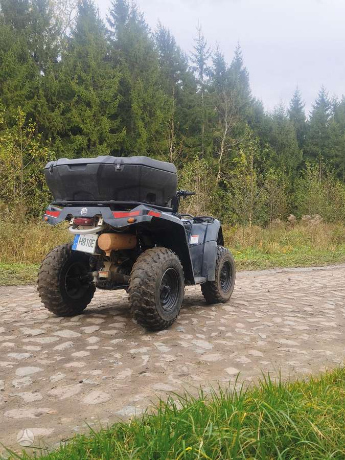 Can-Am Outlander 2008 — салон