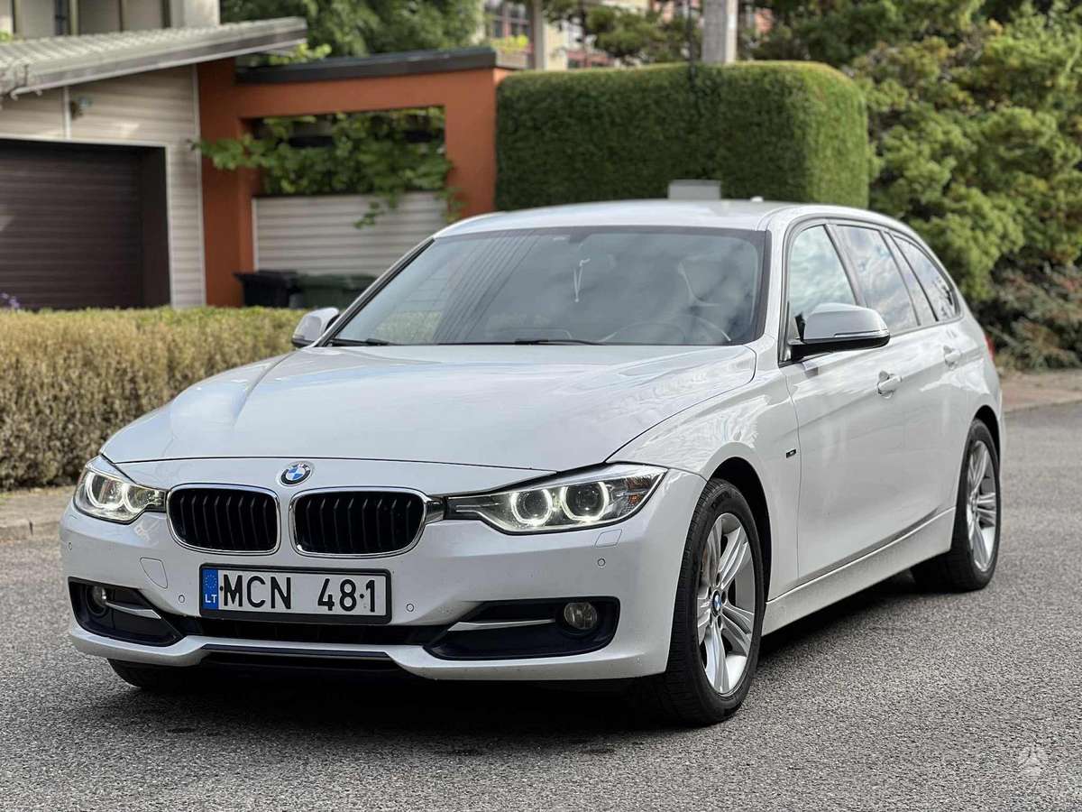 BMW 316, 2013