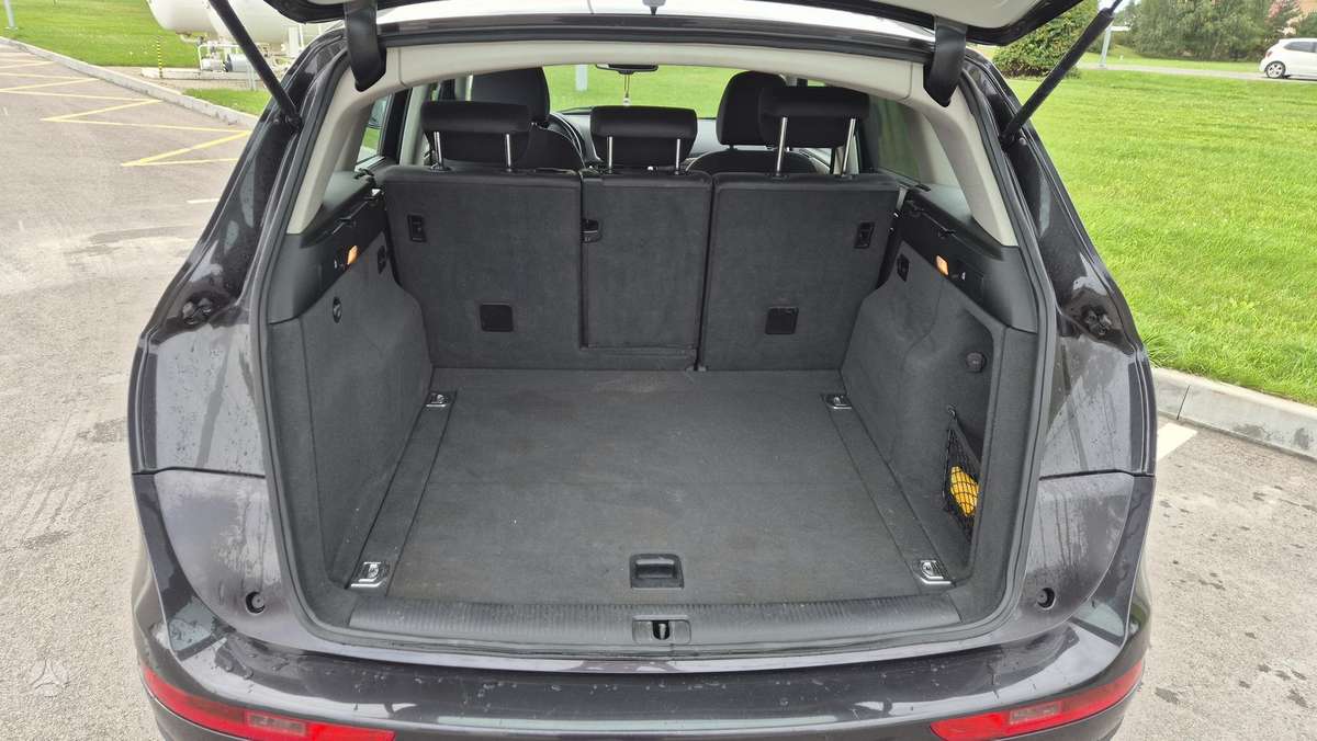 Audi Q5 2011 — photo 19