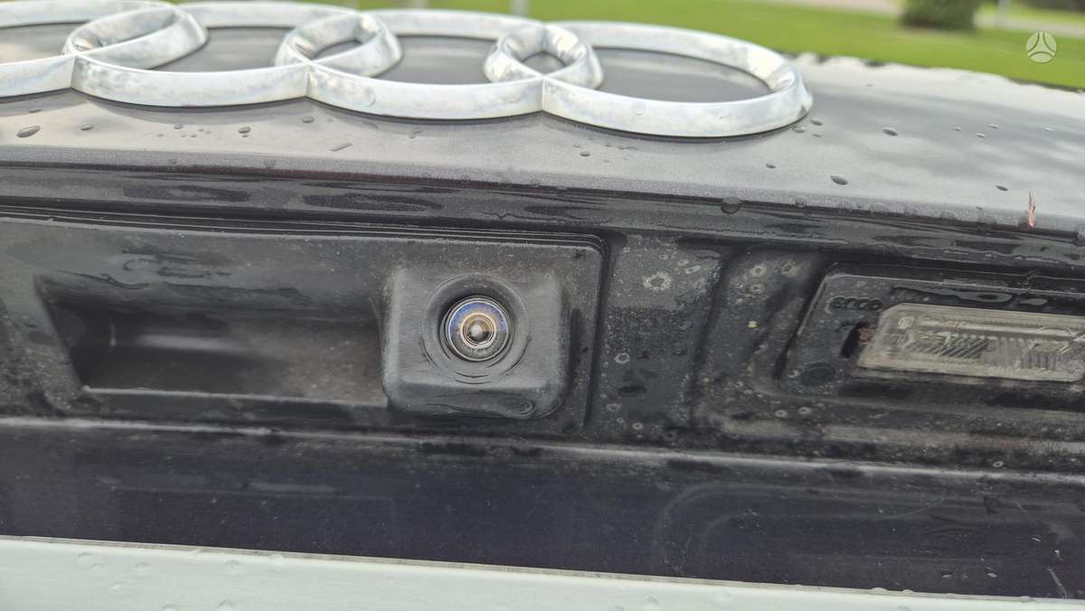 Audi Q5 2011 — photo 21