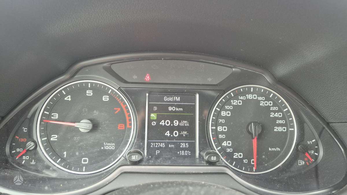 Audi Q5 2011 — photo 36