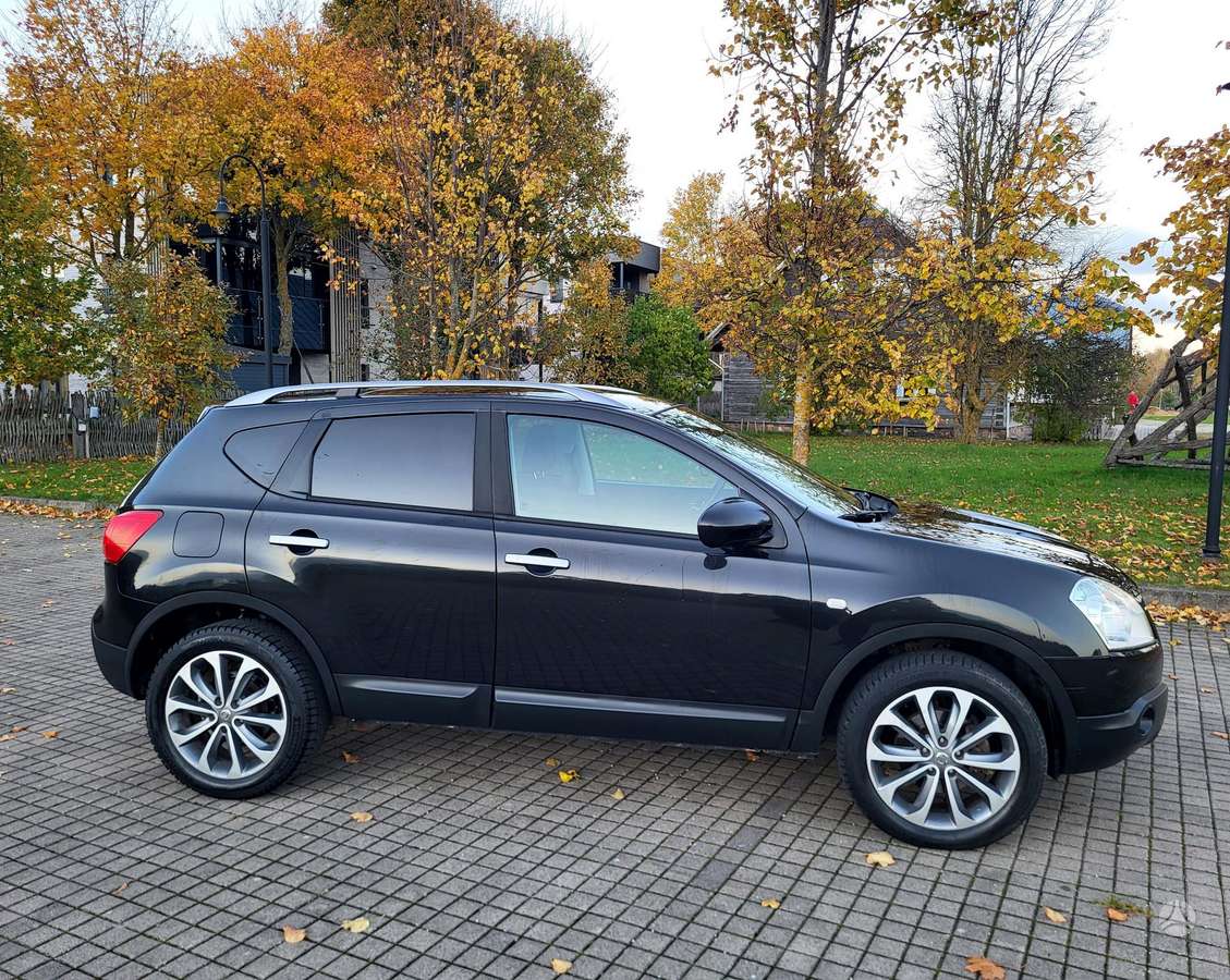 Nissan Qashqai 2009 — двигун 2000 cm³, 150 HP (110kW)