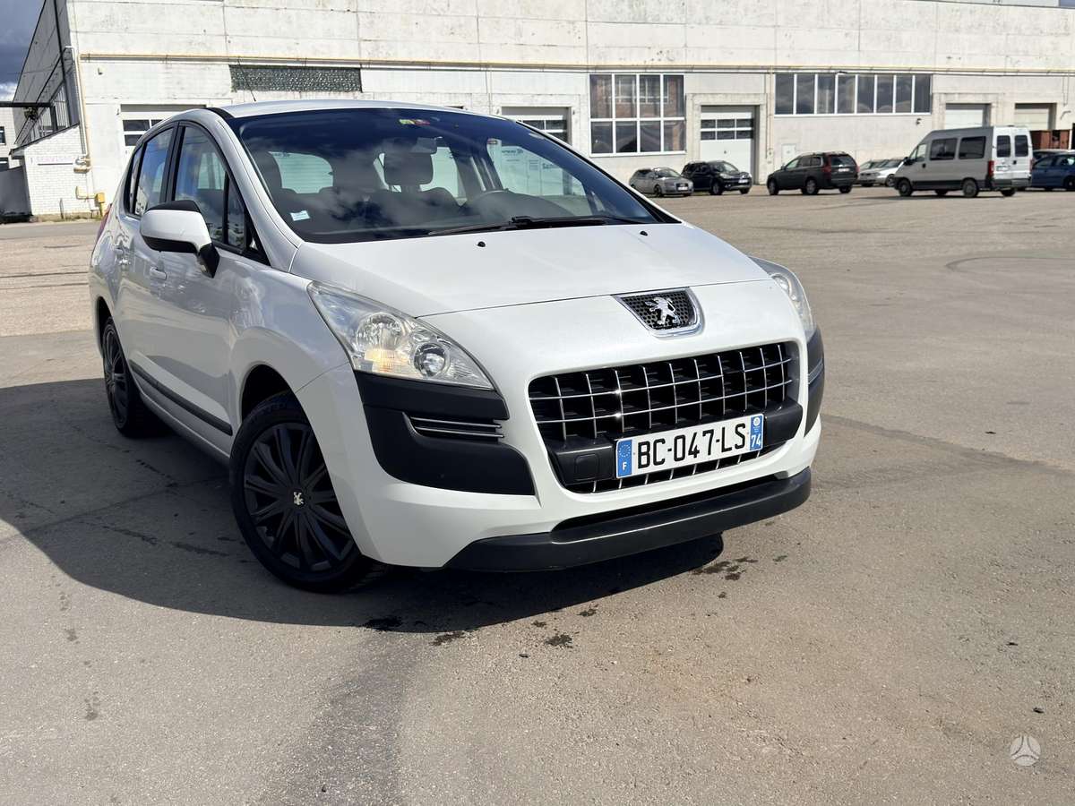 Peugeot 3008 2010 — engine 1600 cm³, 109 HP (80kW)