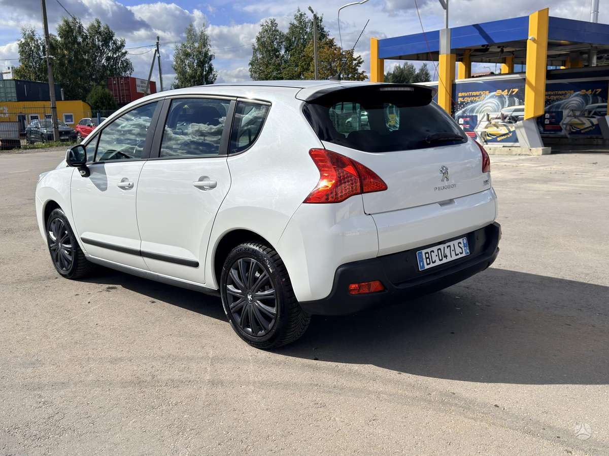Peugeot 3008 2010 — photo 5
