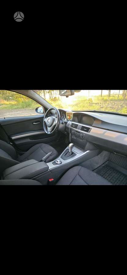 BMW 320 2005 — photo 8