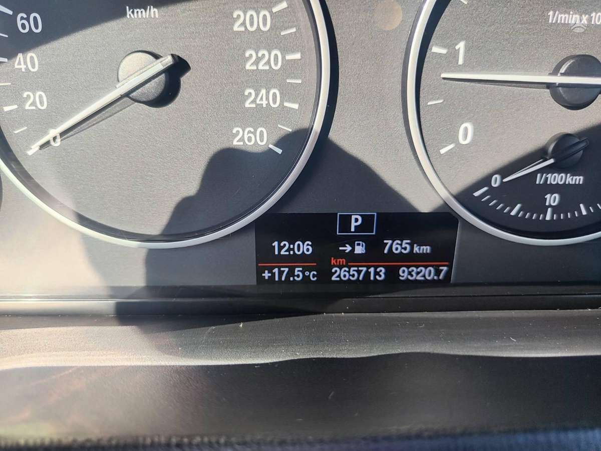 BMW X3 2012 — вигляд ззаду