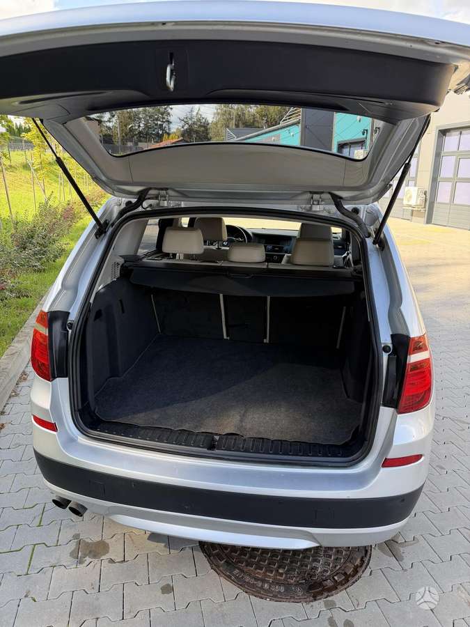 BMW X3 2012 — photo 11