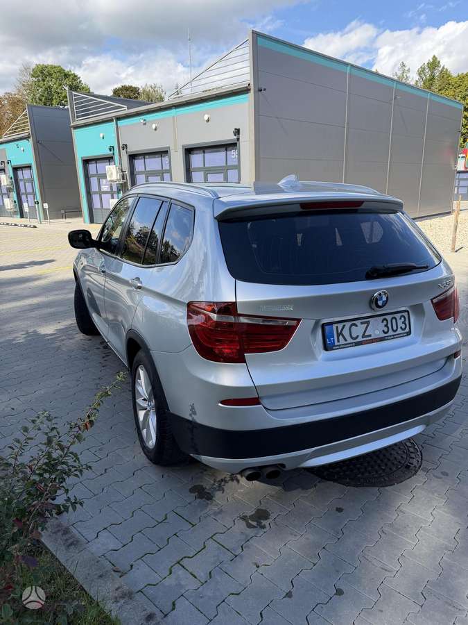 BMW X3 2012 — photo 7