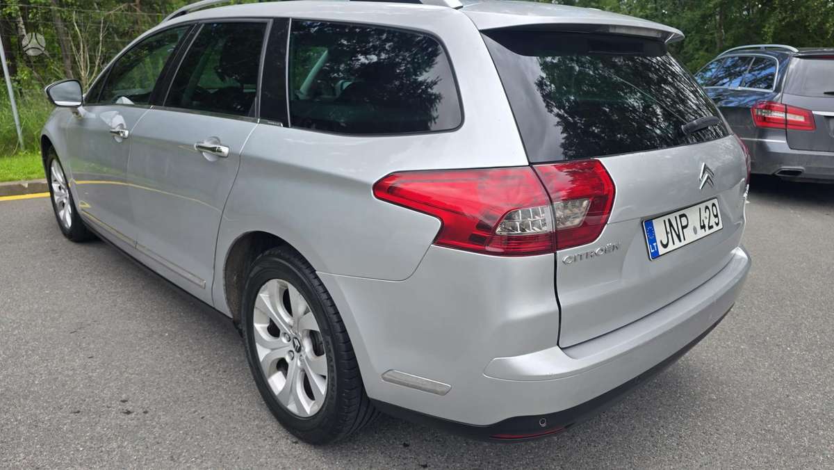 Citroen C5 2012 — photo 9