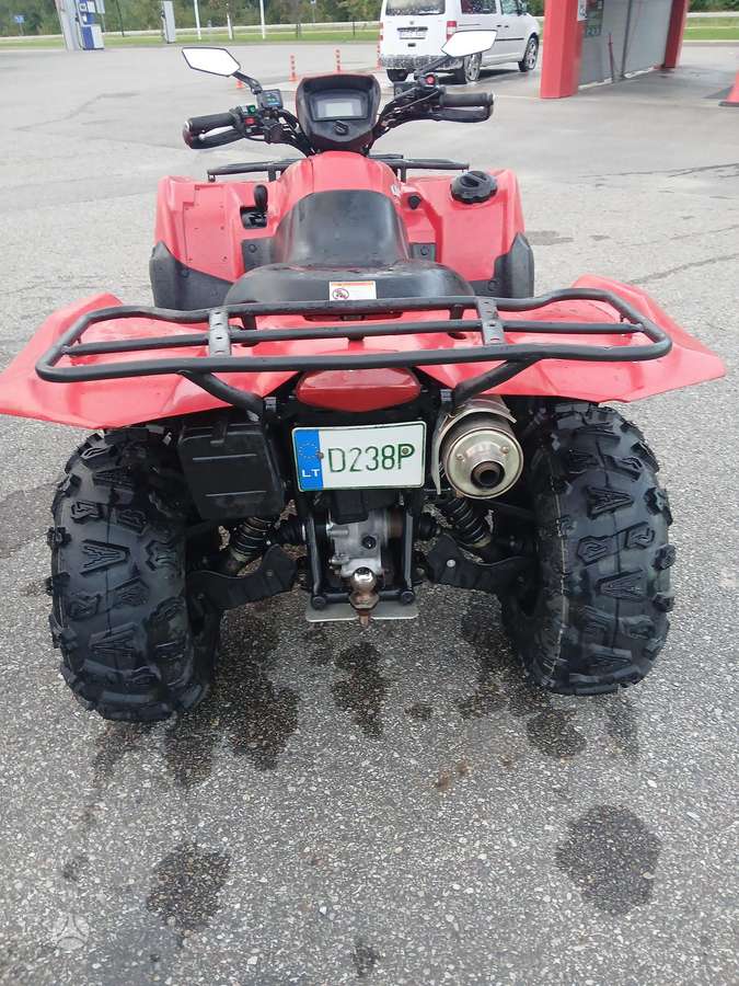 Suzuki KingQuad 2007 — вигляд ззаду
