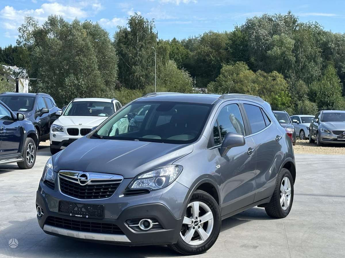 Opel Mokka 2013 — вигляд ззаду