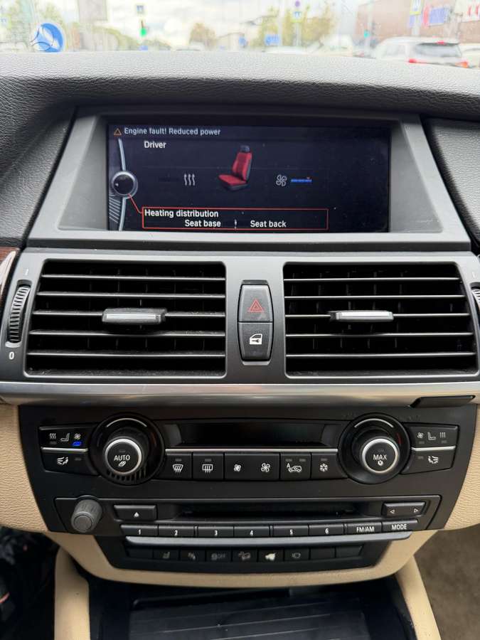 BMW X6 2014 — photo 24