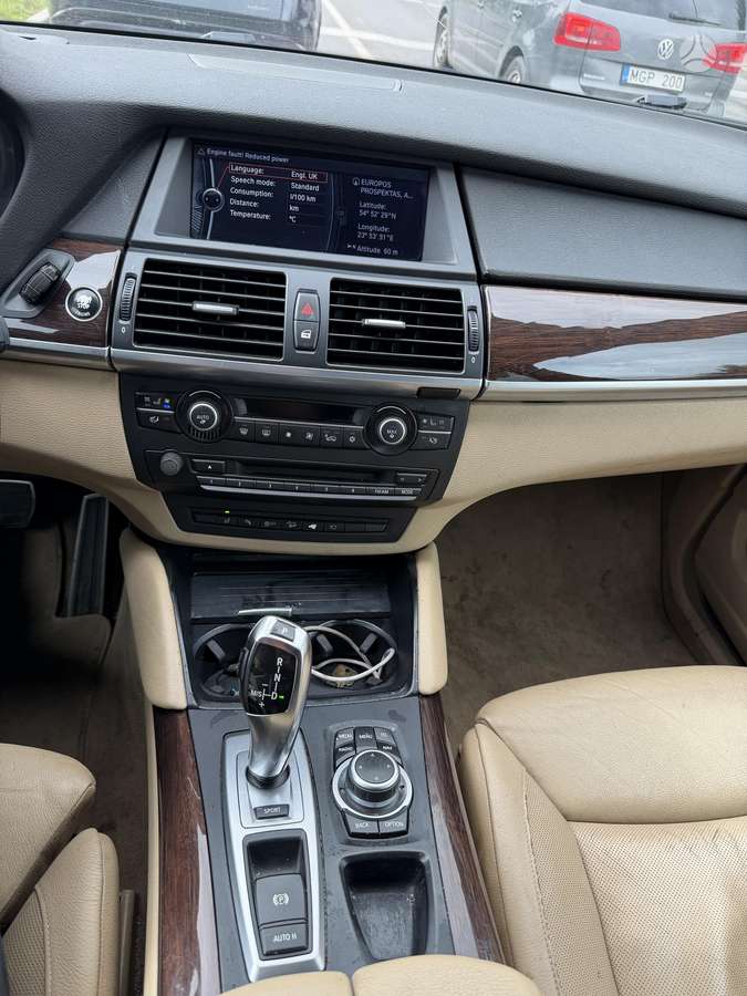 BMW X6 2014 — photo 25