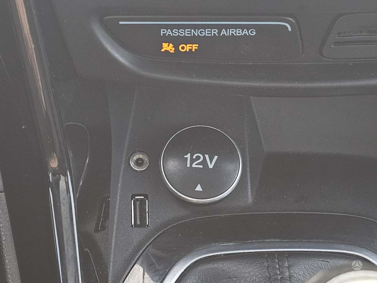 Ford B-MAX 2012 — photo 18