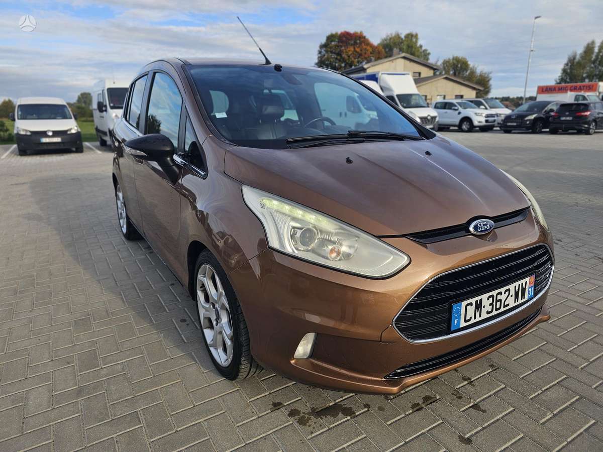 Ford B-MAX 2012 — interior