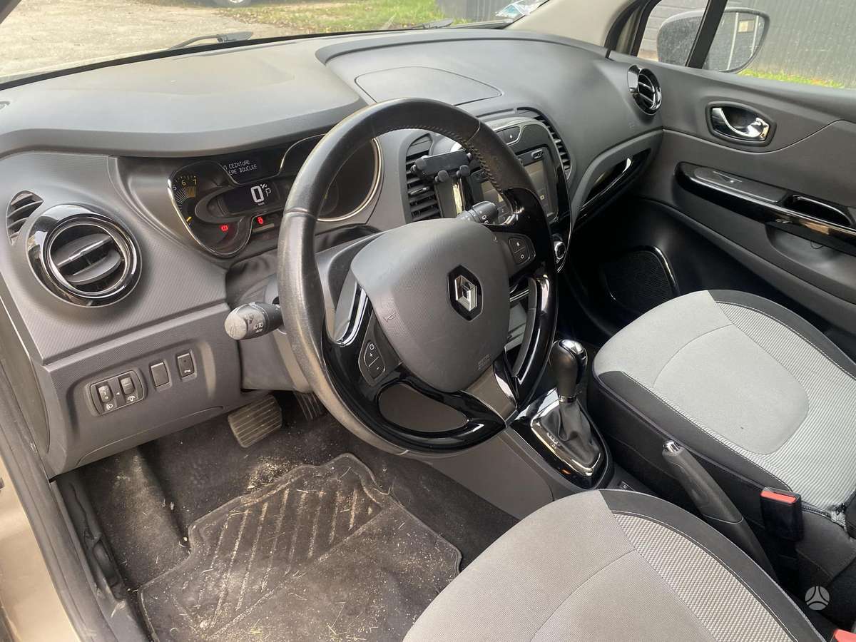 Renault Captur 2015 — photo 9