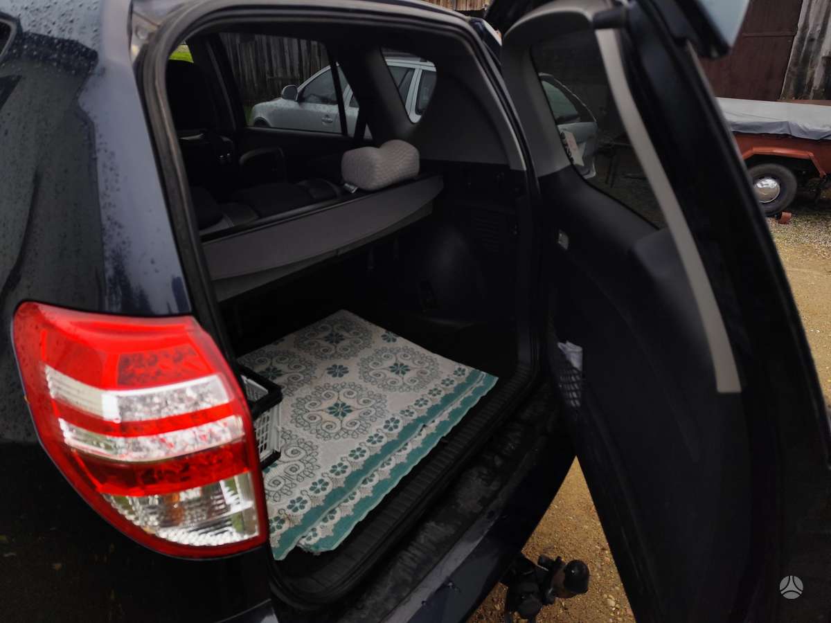 Toyota RAV4 2012 — photo 5