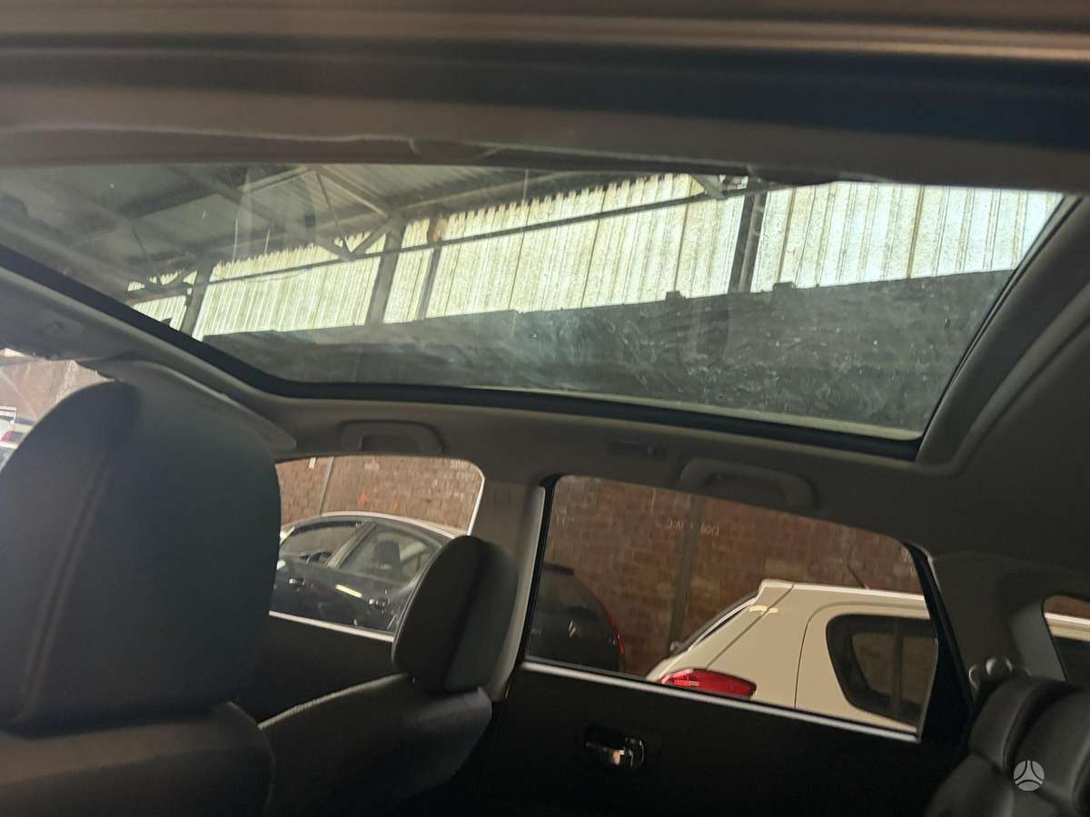Nissan Qashqai+2 2010 — photo 10