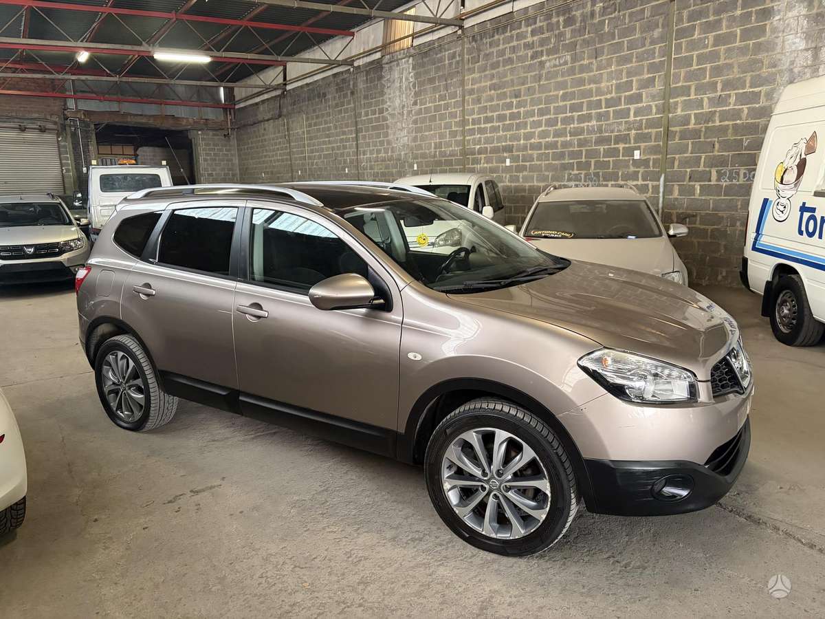 Nissan Qashqai+2 2010 — engine 1500 cm³, 106 HP (78kW)