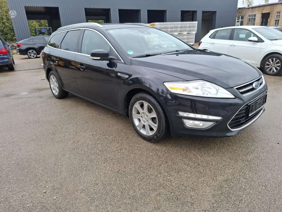 Ford Mondeo 2013 — photo 8