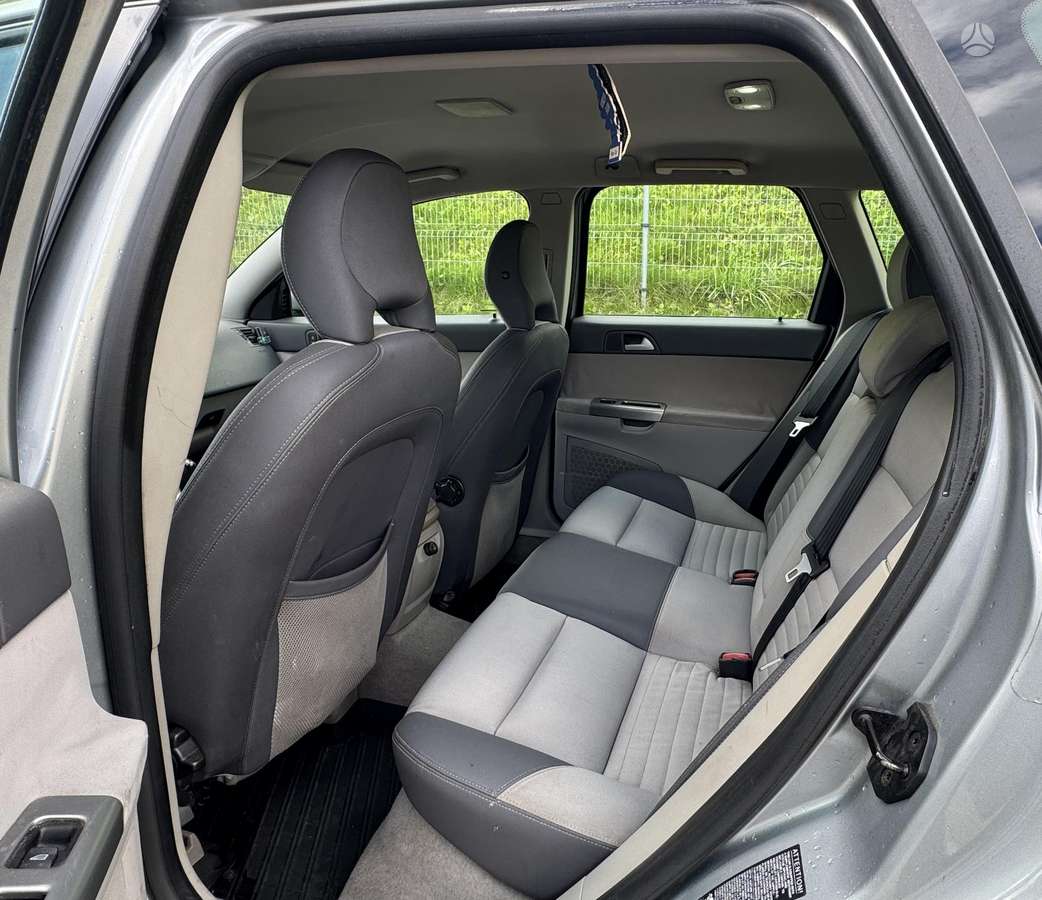Volvo V50 2005 — photo 9