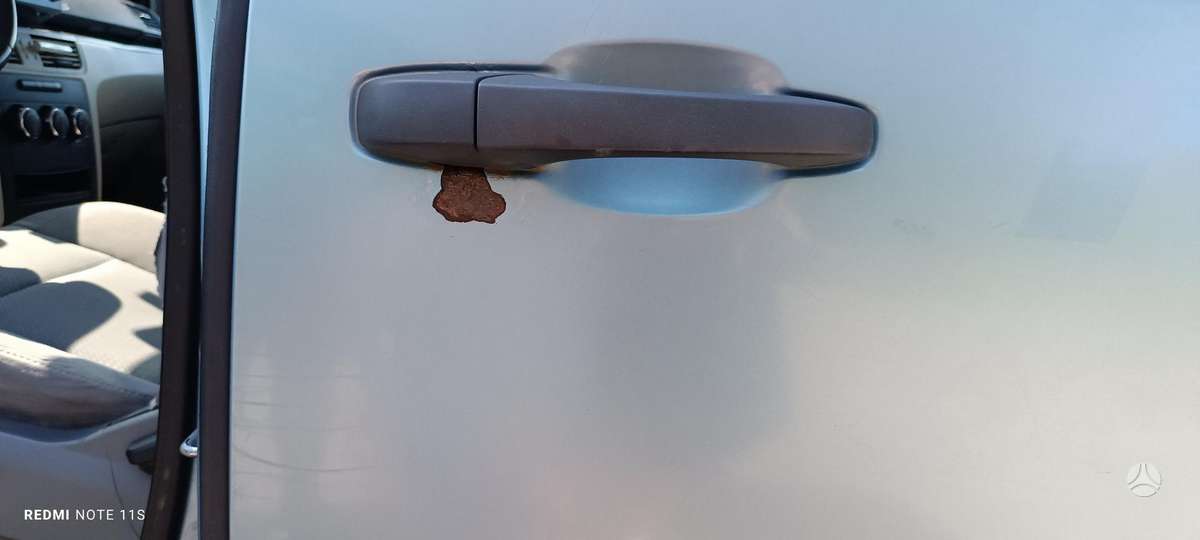 Volkswagen Routan 2009 — photo 13