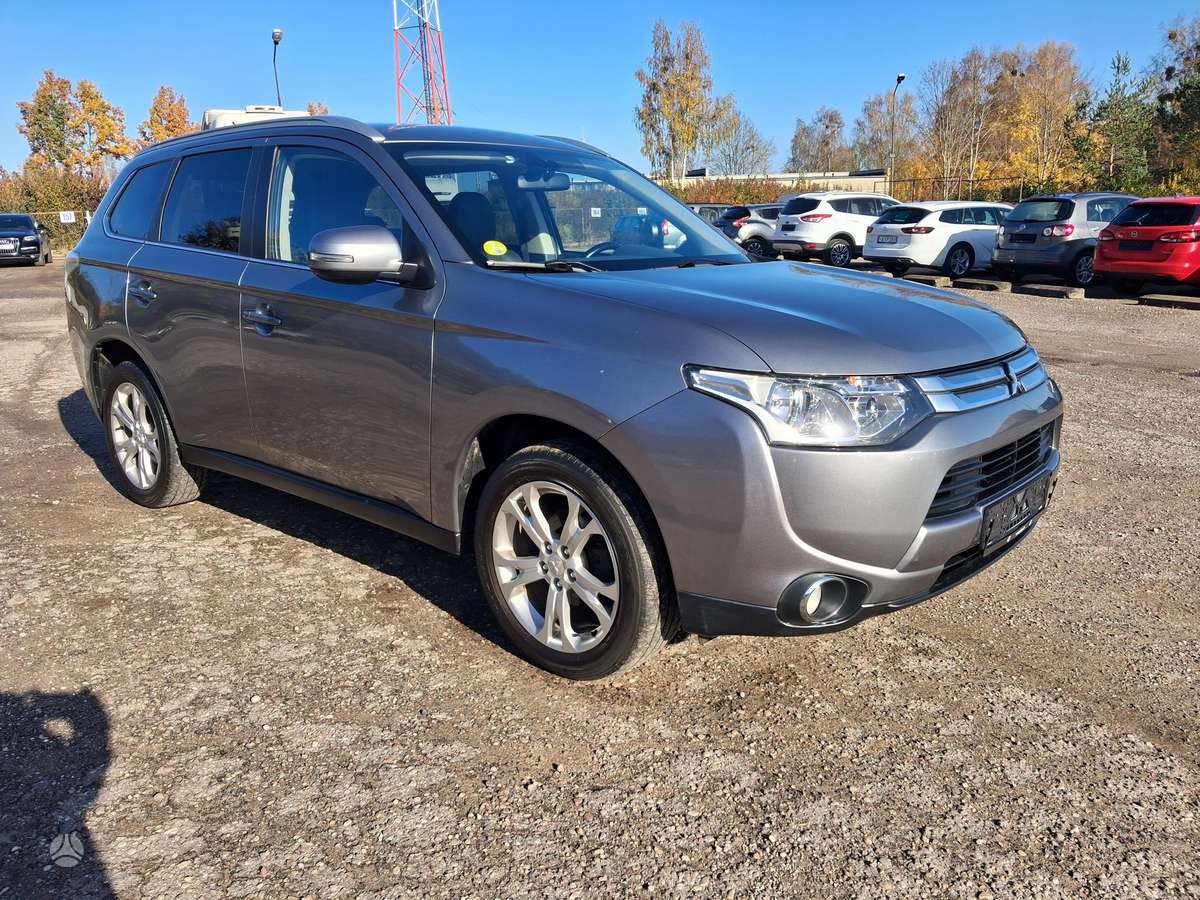 Mitsubishi Outlander 2014 — photo 7