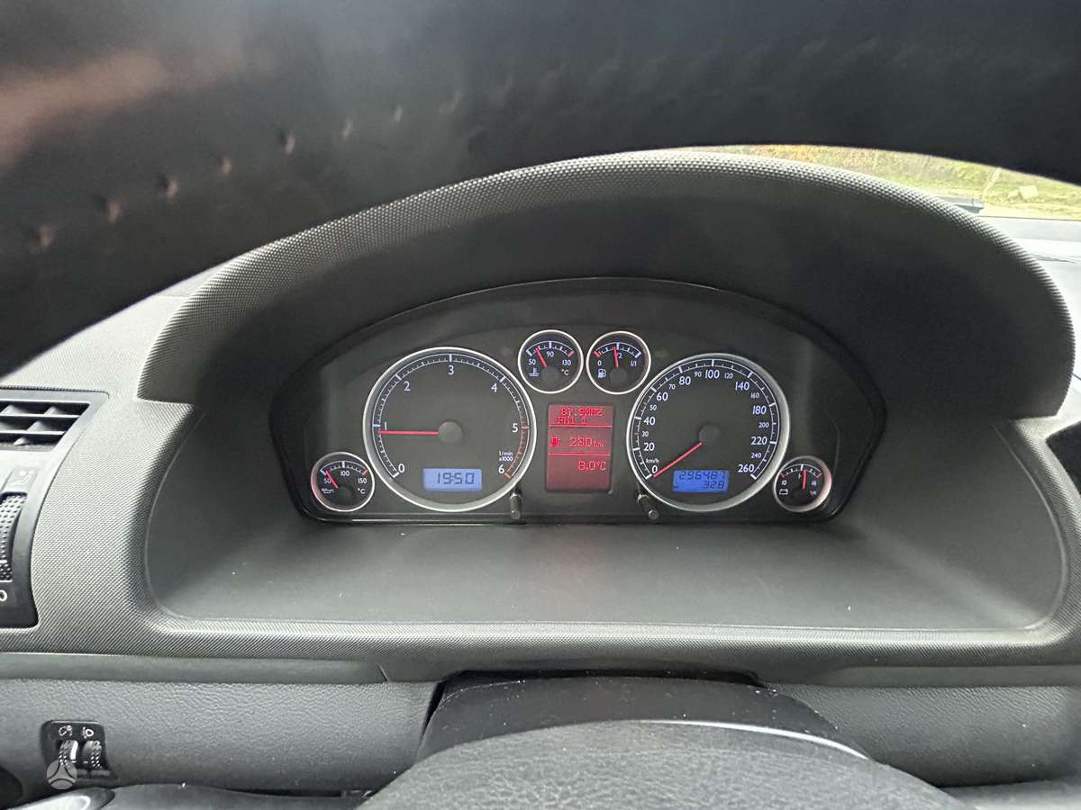 Volkswagen Sharan 2007 — photo 10