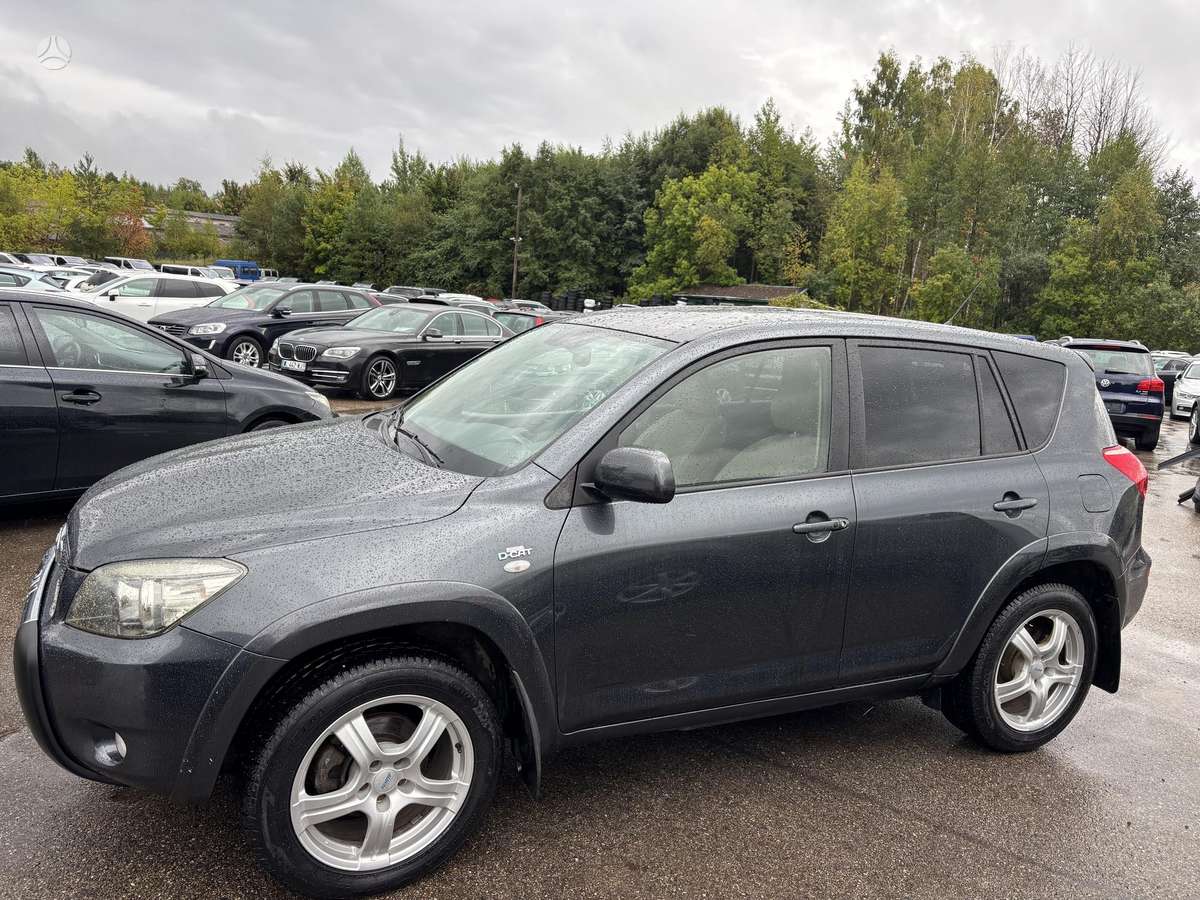 Toyota RAV4, 2007