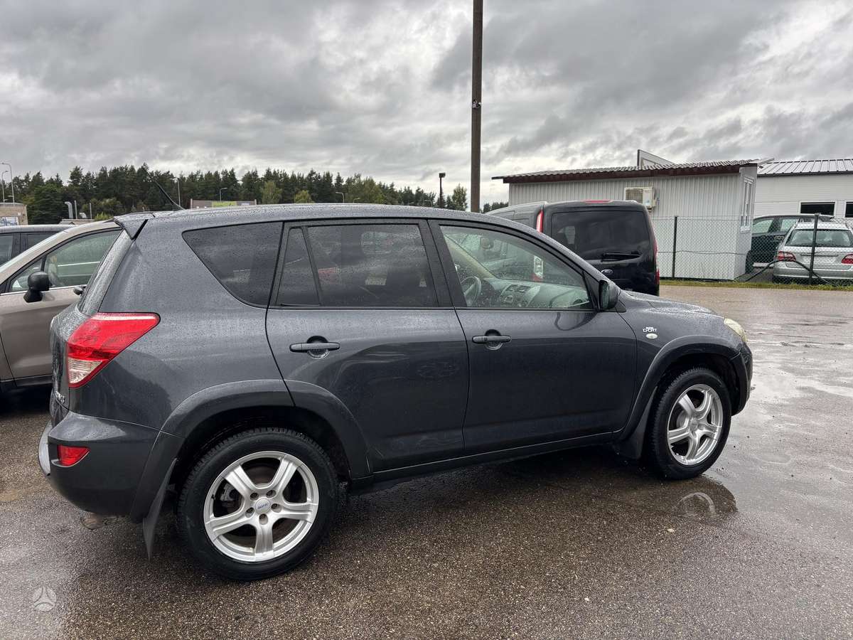 Toyota RAV4 2007 — photo 6