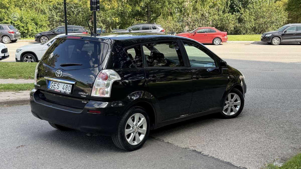 Toyota Corolla 2009 — photo 8