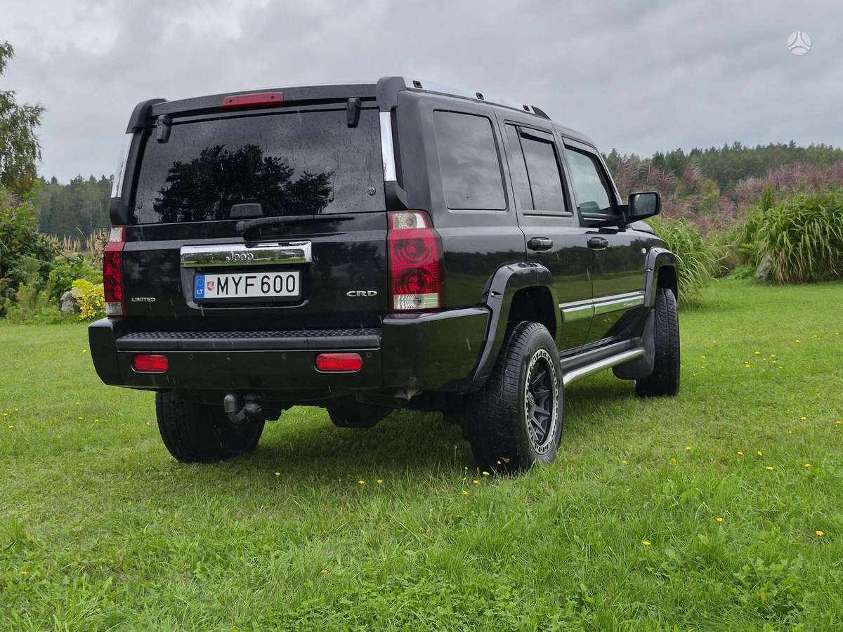 Jeep Commander 2007 — вигляд ззаду
