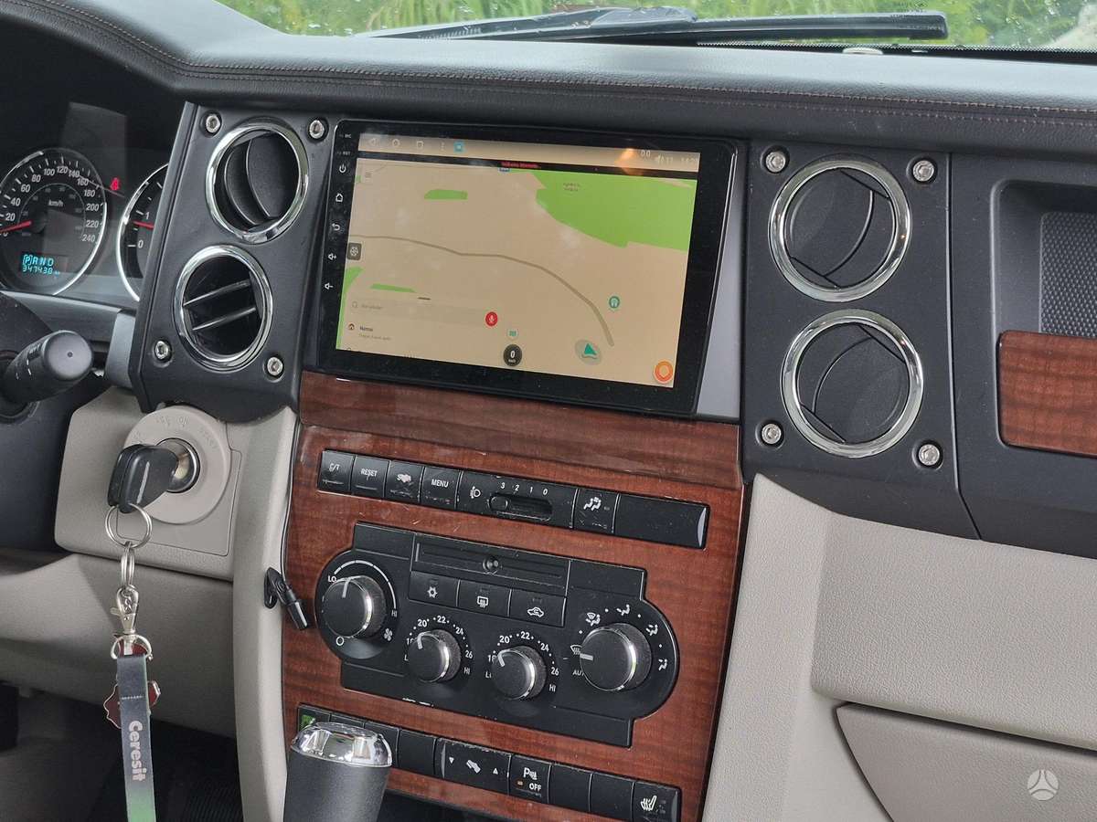 Jeep Commander 2007 — фото 8
