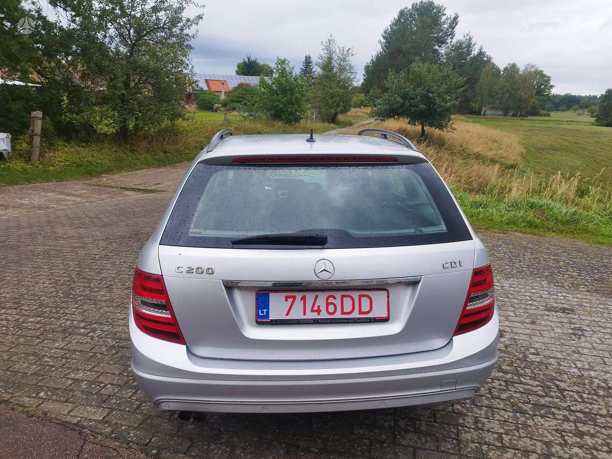 Mercedes-Benz C200 2013 — photo 5