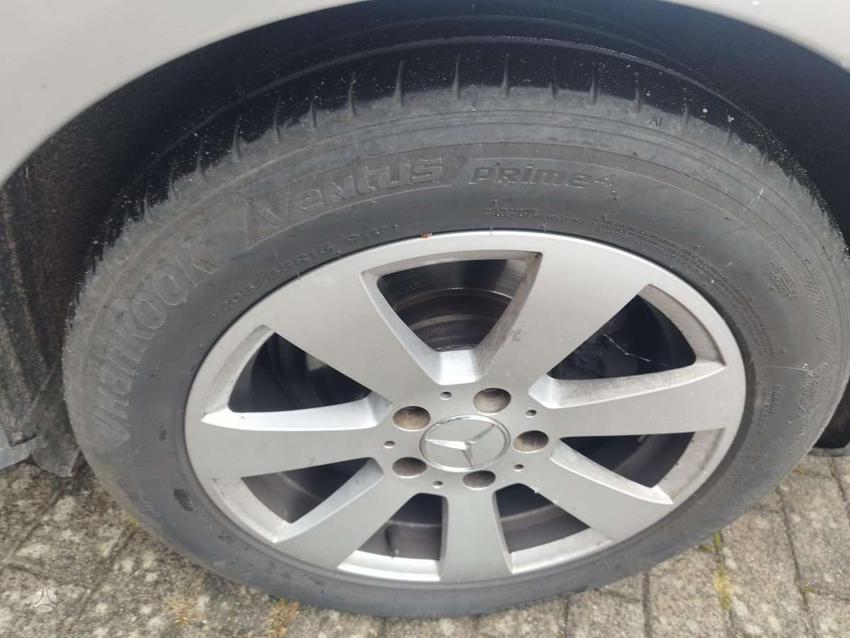 Mercedes-Benz C200 2013 — photo 8