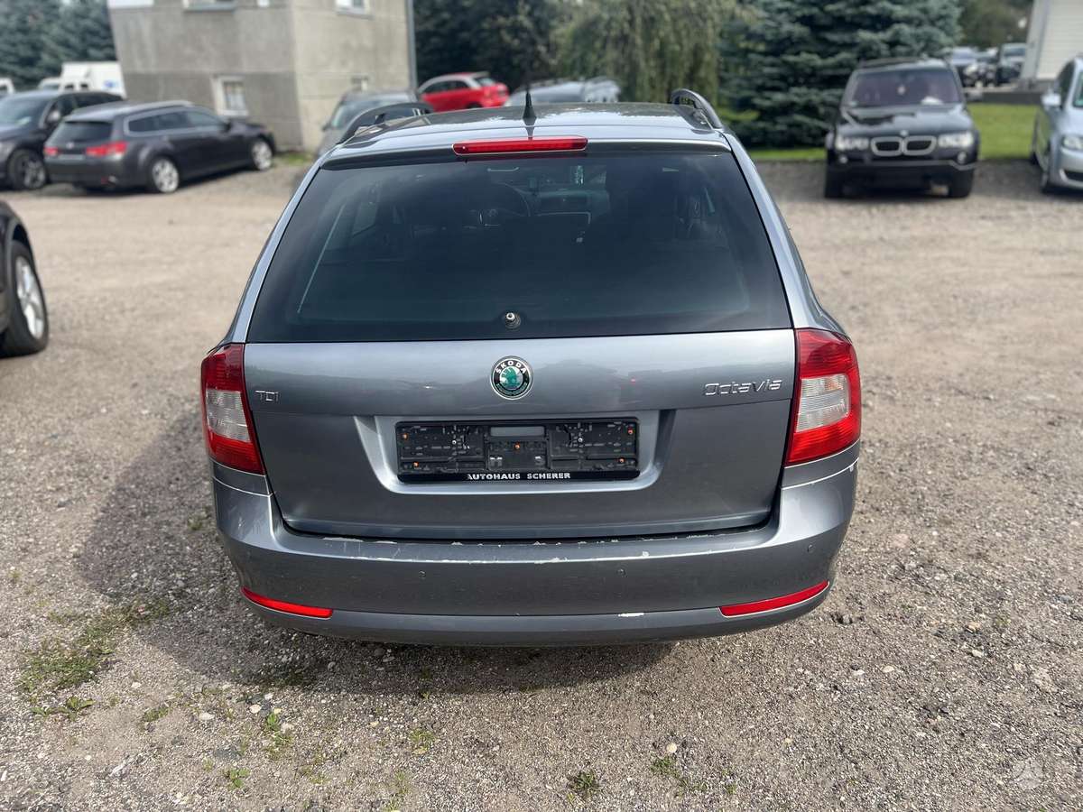 Skoda Octavia 2012 — photo 5