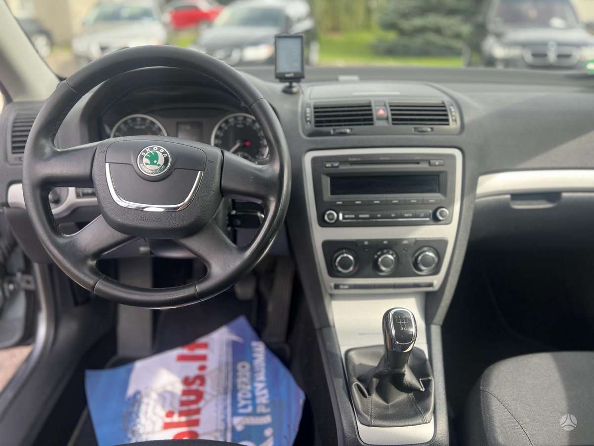 Skoda Octavia 2012 — photo 9