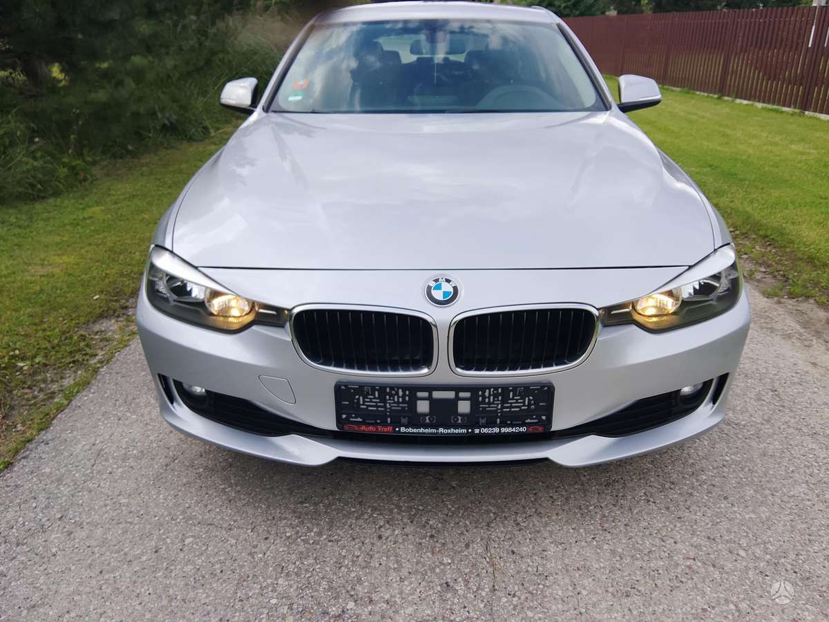 BMW 320 2014 — photo 7
