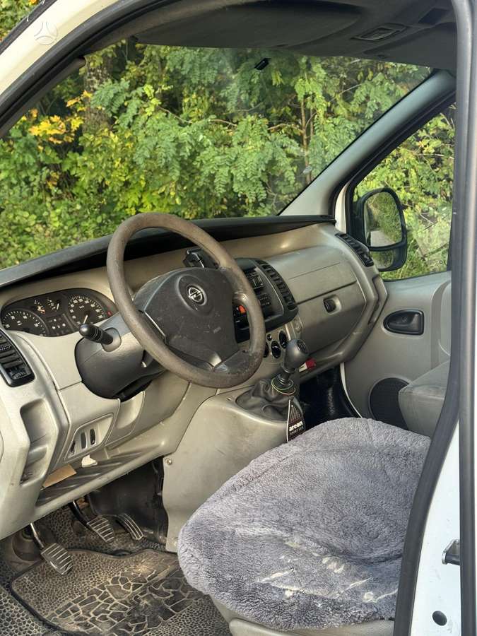 Opel Vivaro 2005 — photo 5