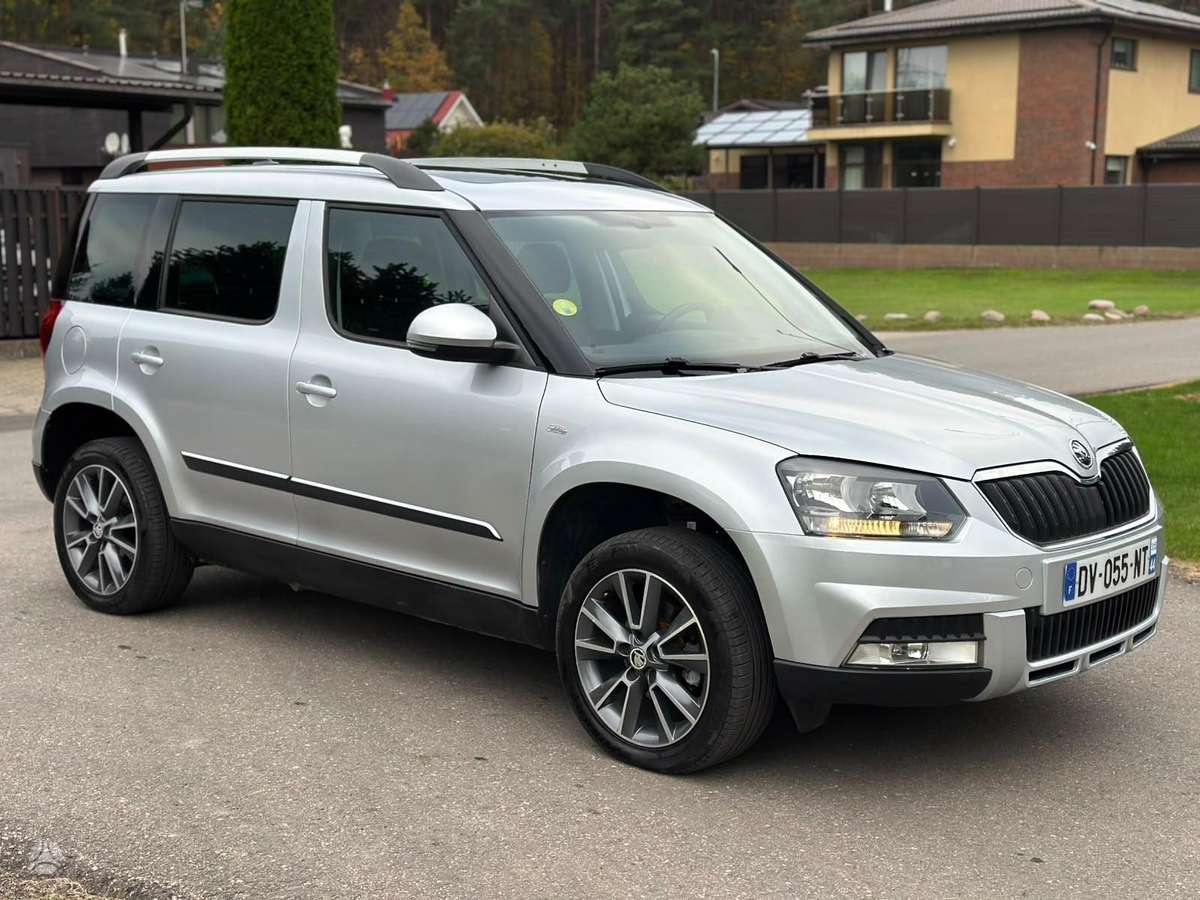 Skoda Yeti 2015 — фото 11