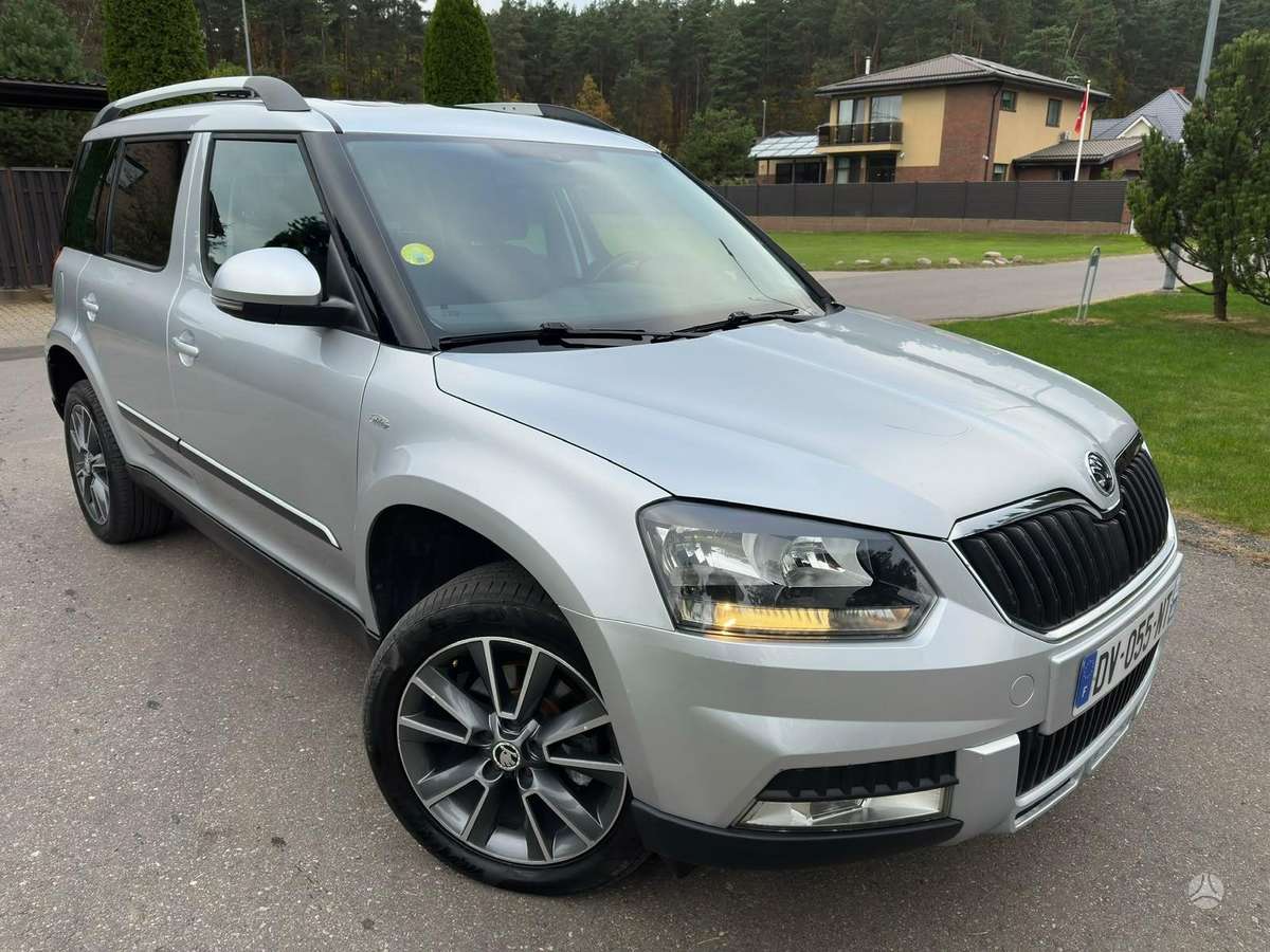Skoda Yeti 2015 — фото 12