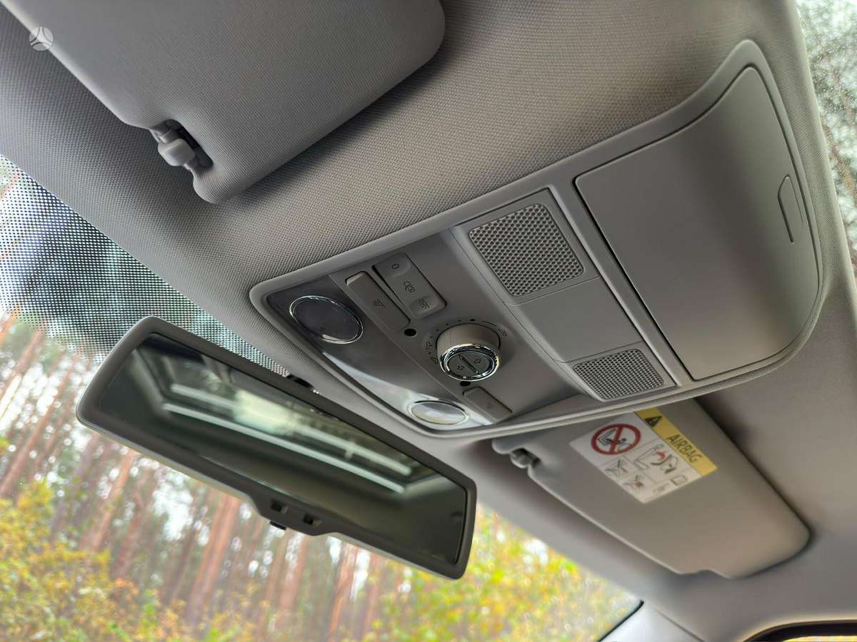 Skoda Yeti 2015 — фото 29